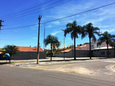 Lote/Terreno à venda, 850m² no Centro, Vinhedo