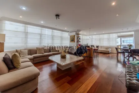 Apartamento com 3 Quartos à venda, 260m² no Santa Cecília, São Paulo