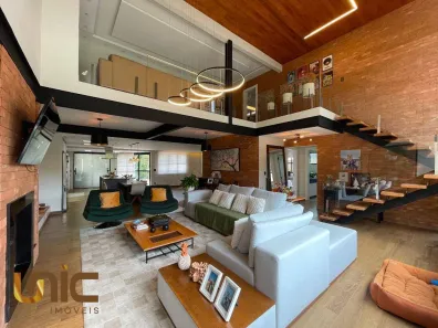 Casa com 5 Quartos à venda, 358m² no Iucas, Teresópolis