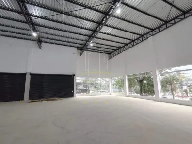 Galpão/Depósito/Armazém para alugar, 396m² no Vila Scarpelli, Santo André