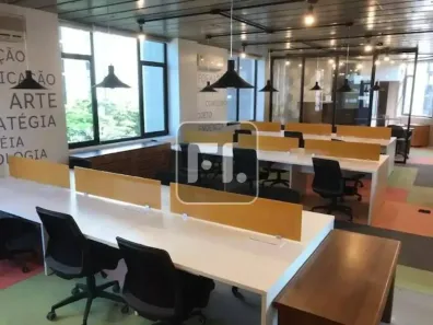 Sala Comercial para alugar, 132m² no Cidade Monções, São Paulo