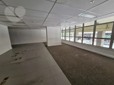 Ponto Comercial à venda, 550m² no Centro, Niterói