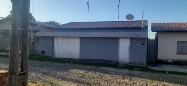 Casa com 4 Quartos para alugar, 176m² no Vale Quem Tem, Teresina
