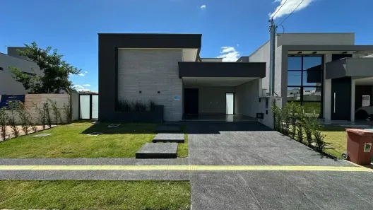 Casa com 3 Quartos à venda, 168m² no Parque Residencial Morumbi, Senador Canedo