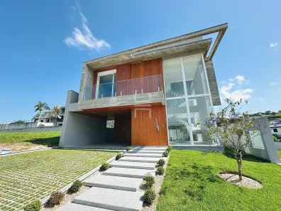 Casa com 4 Quartos à venda, 339m² no Pedra Branca, Palhoça