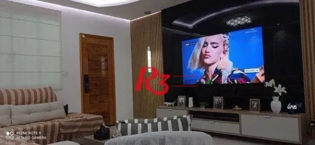 Casa com 3 Quartos à venda, 250m² no Ponta da Praia, Santos