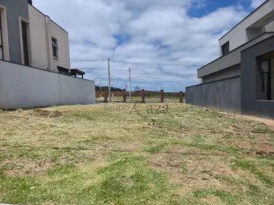 Lote/Terreno à venda, 270m² no Jardim Santa Júlia, São José dos Campos
