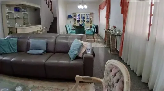 Sobrado com 4 Quartos à venda, 300m² no Vila Santa Maria, São Paulo