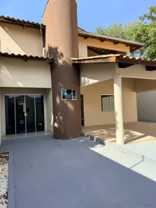 Sobrado com 4 Quartos à venda, 245m² no Plano Diretor Sul, Palmas