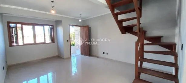 Casa com 3 Quartos à venda, 80m² no Guarujá, Porto Alegre