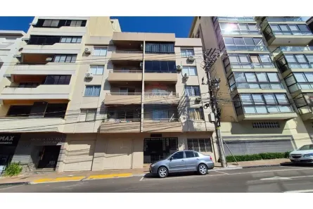 Apartamento com 2 Quartos para alugar, 95m² no Centro, Passo Fundo