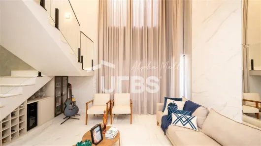 Sobrado com 4 Quartos à venda, 206m² no Jardim Vitória, Goiânia