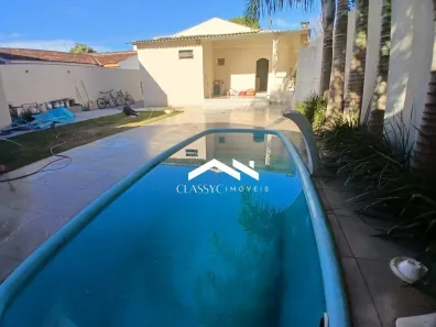 Casa com 3 Quartos para alugar, 145m² no Santa Mônica, Uberlândia