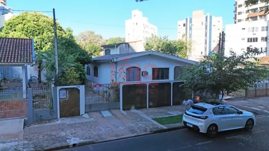 Lote/Terreno à venda, 349m² no Zona 07, Maringá