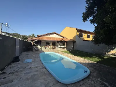 Casa com 3 Quartos à venda, 190m² no Piratininga, Niterói
