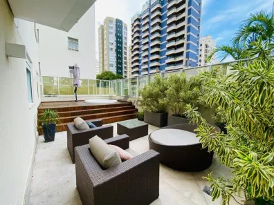 Apartamento com 4 Quartos para alugar, 236m² no Cambuí, Campinas