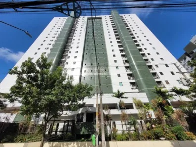 Apartamento com 3 Quartos para alugar, 85m² no Derby, Recife
