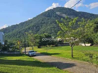 Lote/Terreno à venda, 606m² no Ubatiba, Maricá