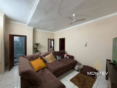 Casa com 2 Quartos à venda, 140m² no Catalão, Divinópolis
