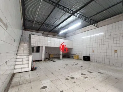 Galpão/Depósito/Armazém para alugar, 230m² no Parque Piratininga, Itaquaquecetuba