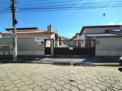 Casa de Condomínio com 2 Quartos à venda, 111m² no Jardim Kennedy, Poços de Caldas