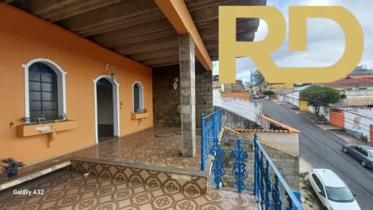 Casa com 3 Quartos à venda, 150m² no Esplanada, Belo Horizonte