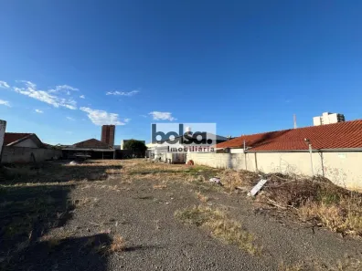 Lote/Terreno para alugar, 990m² no Jardim Brasil, Bauru
