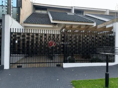 Sobrado com 3 Quartos à venda, 159m² no Jardim Tóquio, Maringá