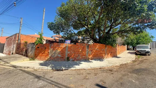Lote/Terreno à venda, 213m² no Jardim Lírio, Tatuí