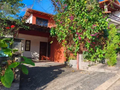 Casa com 4 Quartos à venda, 180m² no Flamengo, Maricá