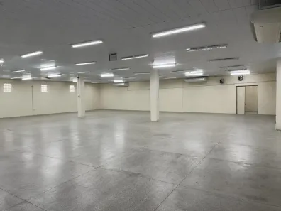 Galpão/Depósito/Armazém para alugar, 1000m² no Resgate, Salvador