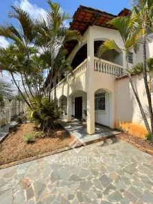 Casa com 5 Quartos à venda, 400m² no Morada do Parque, Montes Claros