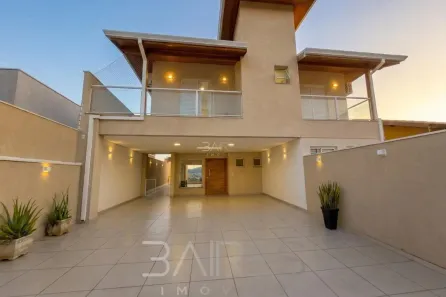 Sobrado com 4 Quartos à venda, 280m² no Paineiras de Bragança, Bragança Paulista