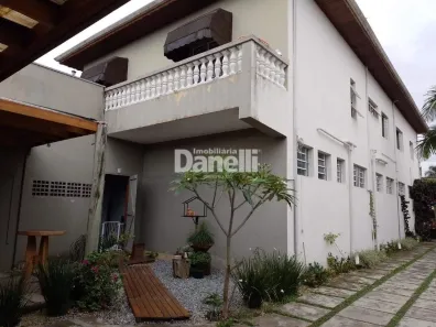 Ponto Comercial à venda, 818m² no Quiririm, Taubaté