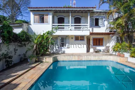 Sobrado com 4 Quartos à venda, 542m² no Sumaré, São Paulo
