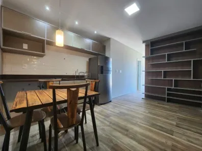 Apartamento com 1 Quarto para alugar, 32m² no Estrela Sul, Juiz de Fora