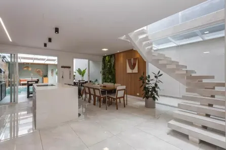 Casa com 3 Quartos à venda, 200m² no Vila Moinho Velho, São Paulo
