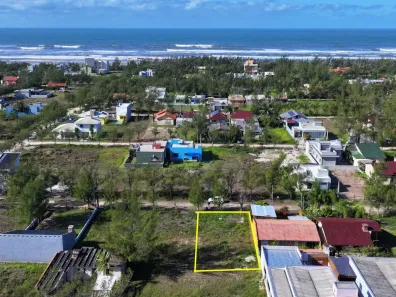 Lote/Terreno à venda, 300m² no , Balneário Gaivota