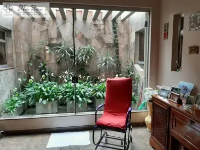 Sobrado com 3 Quartos à venda, 180m² no Jardim Peri Peri, São Paulo