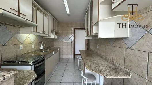 Apartamento com 2 Quartos para alugar, 80m² no Centro, Balneário Camboriú