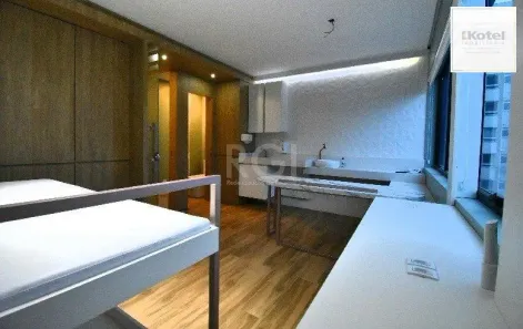 Sala Comercial à venda, 25m² no Menino Deus, Porto Alegre