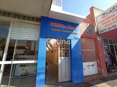 Sala Comercial para alugar, 25m² no Nossa Senhora Aparecida, Uberlândia