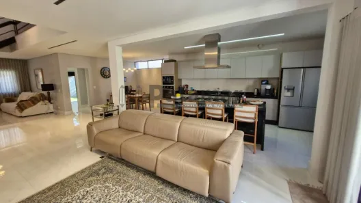 Sobrado com 3 Quartos à venda, 303m² no Jardim Londrina, São Paulo