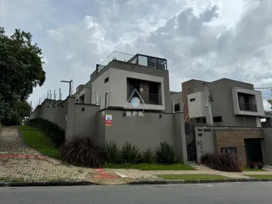 Sobrado com 3 Quartos à venda, 137m² no Pilarzinho, Curitiba