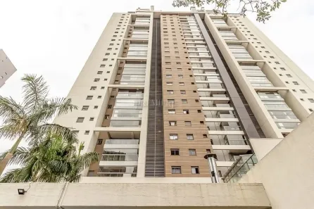 Apartamento com 3 Quartos para alugar, 133m² no Água Verde, Curitiba