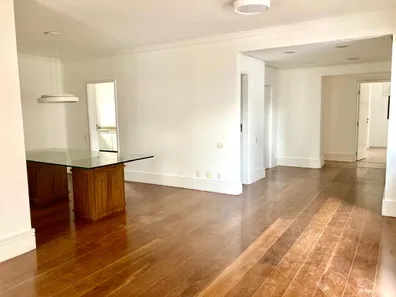 Apartamento com 3 Quartos à venda, 220m² no Itaim Bibi, São Paulo
