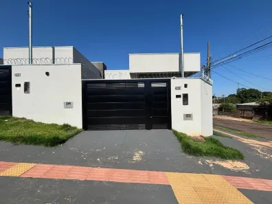 Casa com 2 Quartos à venda, 90m² no Vila Albuquerque, Campo Grande