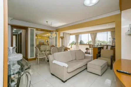 Apartamento com 3 Quartos à venda, 104m² no Jardim do Salso, Porto Alegre