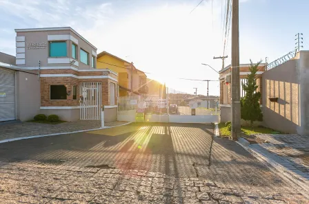 Casa com 3 Quartos à venda, 70m² no São Marcos, Campo Largo