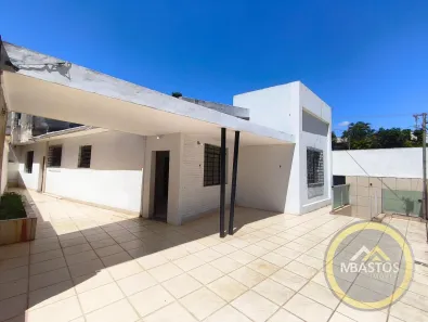 Casa com 5 Quartos para alugar, 180m² no Madre Gertrudes, Belo Horizonte
